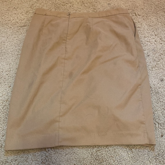 Brown above knee skirt - Picture 2 of 4